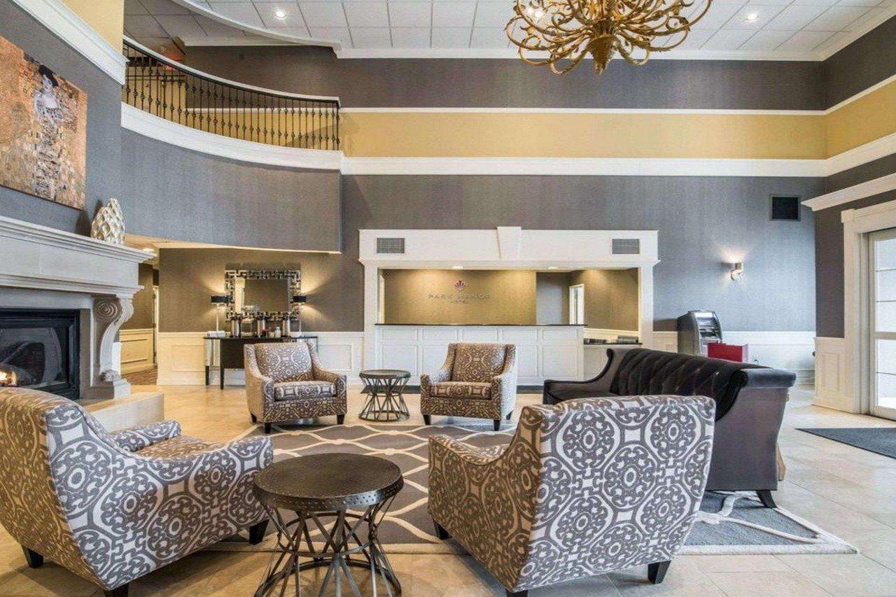Park Manor Hotel Clifton Park Exterior photo The lobby of the Best Western Premier Executive Residency Royal Palm Beach