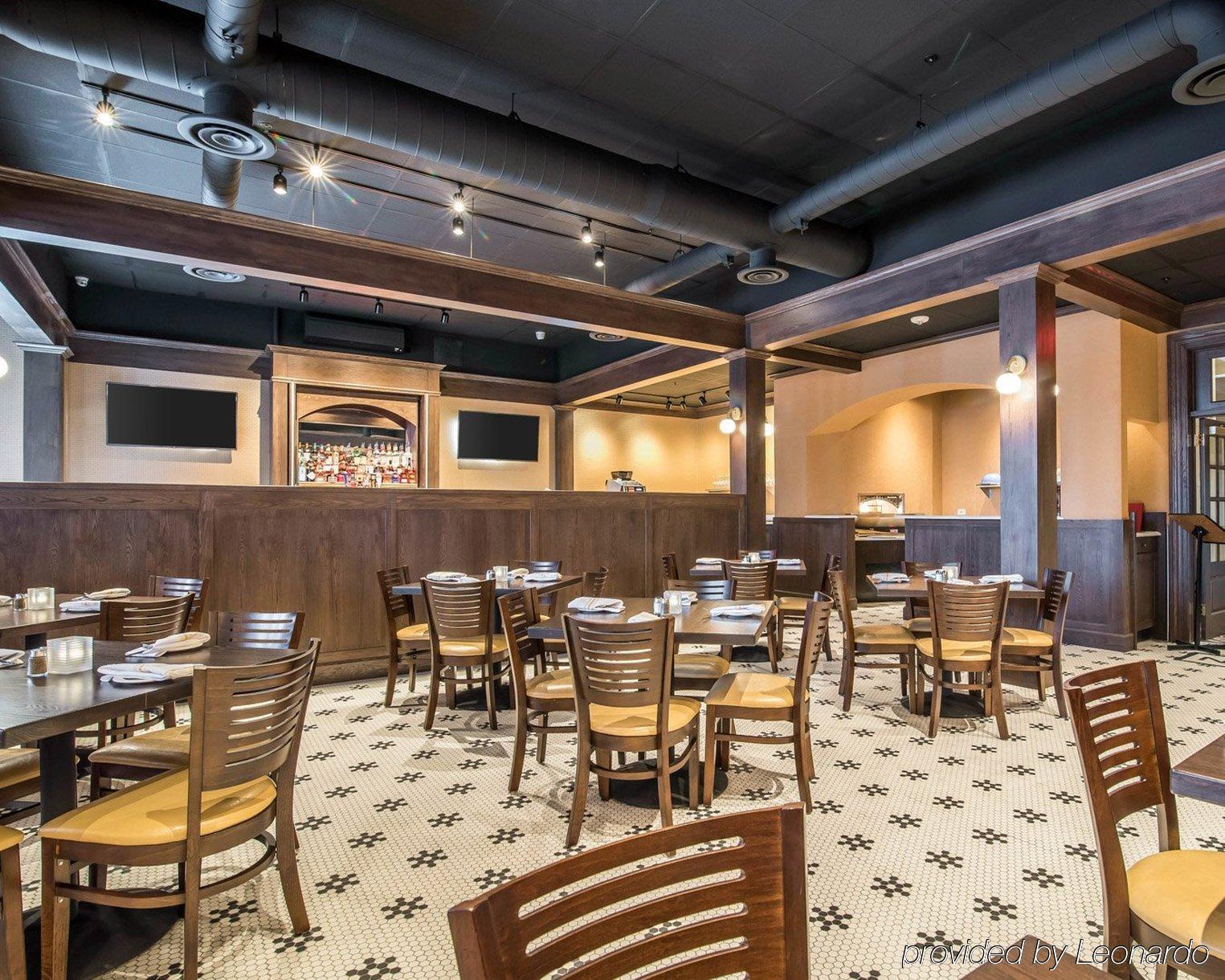 Park Manor Hotel Clifton Park Exterior photo Interior of a typical restaurant